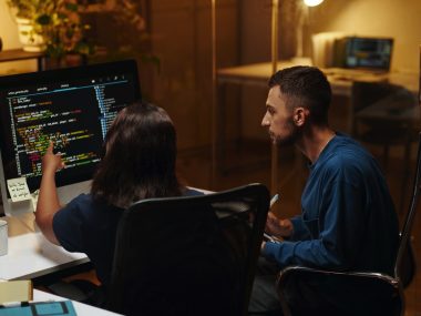 ilustracja do artykułu, programiści